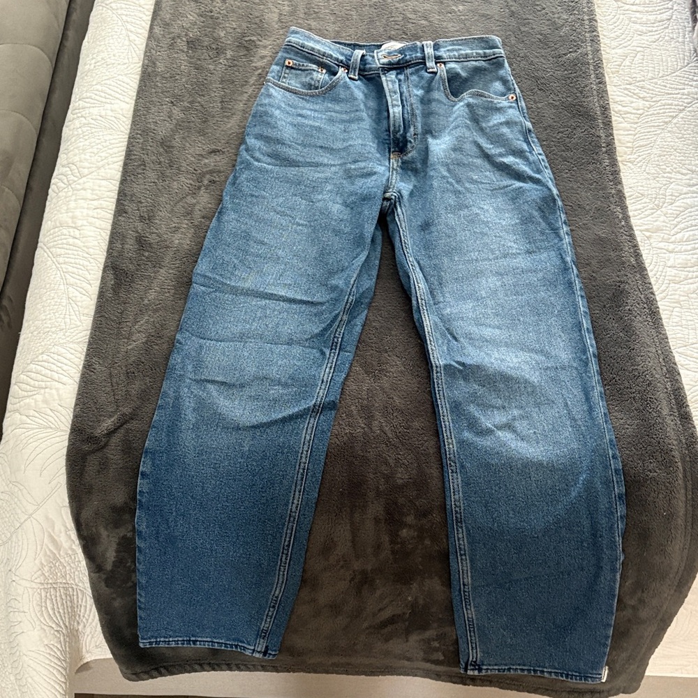 Abercrombie & Fitch 90s Straight Ultra High Rise jeans
